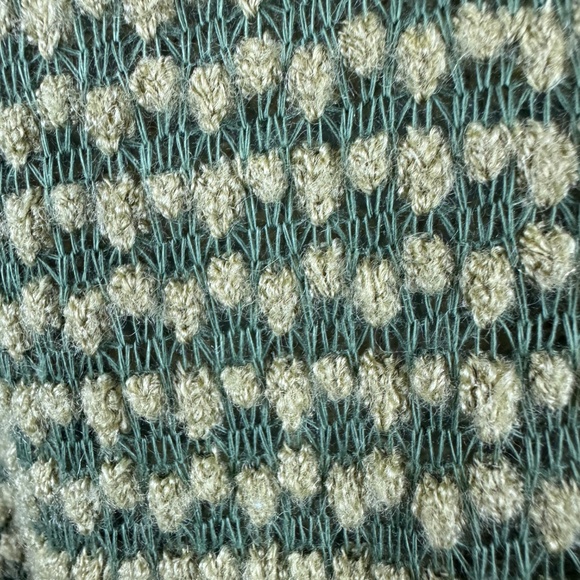 UMGEE Two Tone Green Knobby Front Tie Pullover Shirt Top Relaxed / Size Medium - Picture 5 of 13